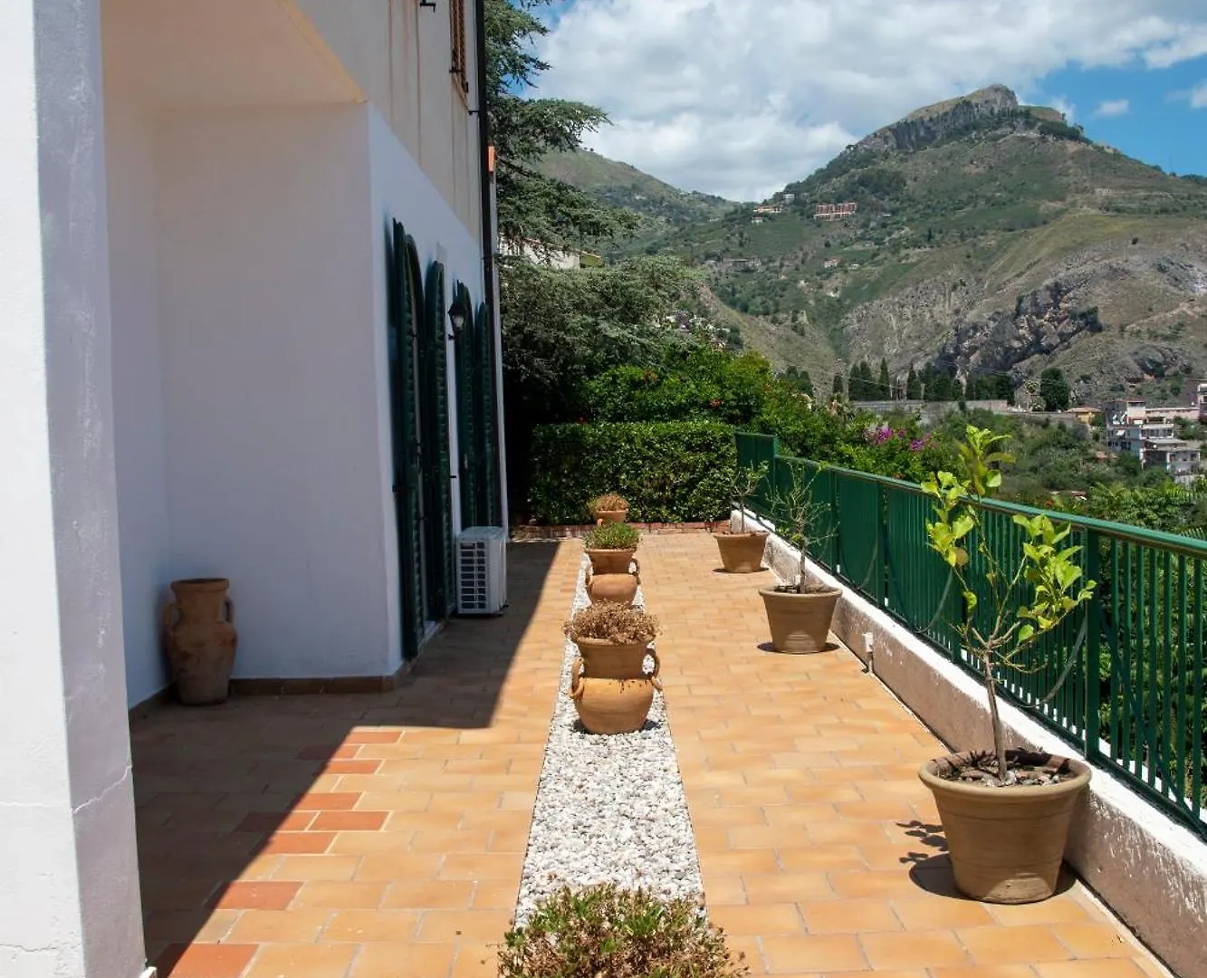 Taormina Holiday Apartment
