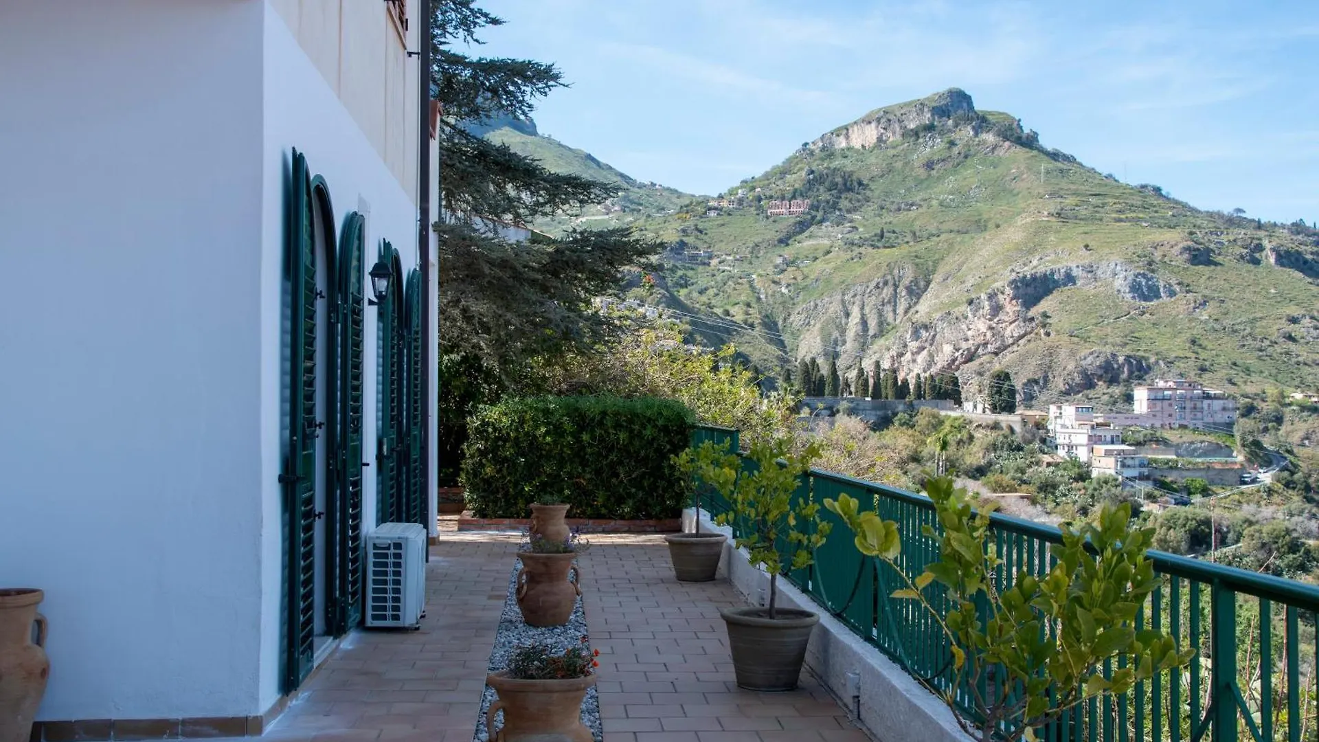 Taormina Holiday Apartment